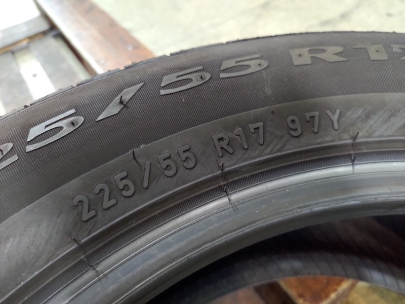 4 Gomme usate 225 55 17 Pneumatici Estivi PIRELLI 4 Gomme usate 225 55 17 Pneumatici Estivi PIRELLI