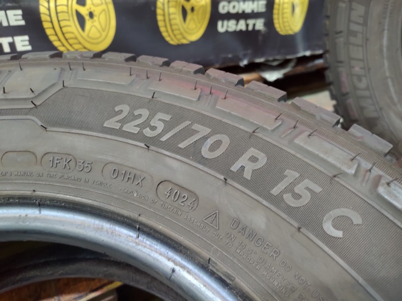 2 Gomme usate 225 70 15 C Pneumatici 4 Stagioni MICHELIN 2 Gomme usate 225 70 15 C Pneumatici 4 Stagioni MICHELIN