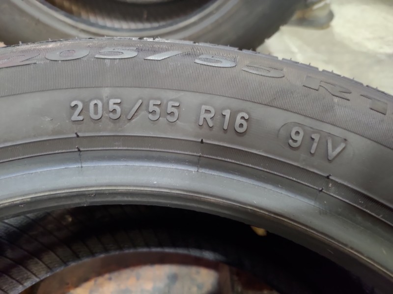 4 Gomme usate 205 55 16 Pneumatici Estivi PIRELLI 4 Gomme usate 205 55 16 Pneumatici Estivi PIRELLI