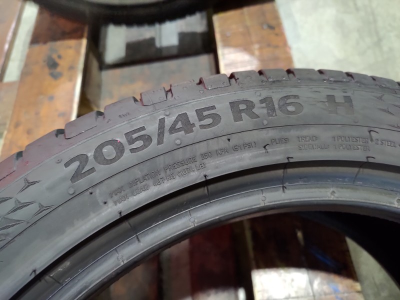 2 Gomme usate 205 45 16 Pneumatici Estivi CONTINENTAL 2 Gomme usate 205 45 16 Pneumatici Estivi CONTINENTAL