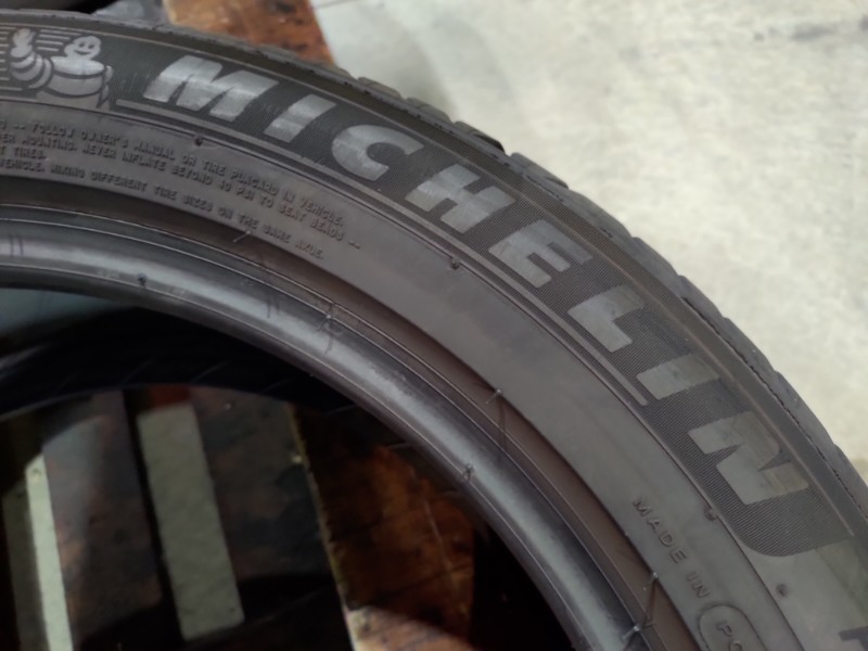 2 Gomme usate 225 50 17 Pneumatici Estivi MICHELIN 2 Gomme usate 225 50 17 Pneumatici Estivi MICHELIN