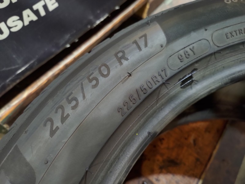 2 Gomme usate 225 50 17 Pneumatici Estivi MICHELIN 2 Gomme usate 225 50 17 Pneumatici Estivi MICHELIN