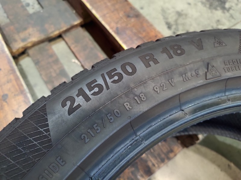 4 Gomme usate 215 50 18 Pneumatici Invernali CONTINENTAL 4 Gomme usate 215 50 18 Pneumatici Invernali CONTINENTAL