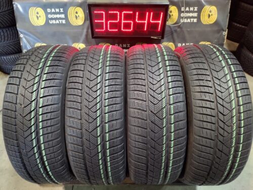 4 Gomme usate 235 55 18 Pneumatici Invernali PIRELLI