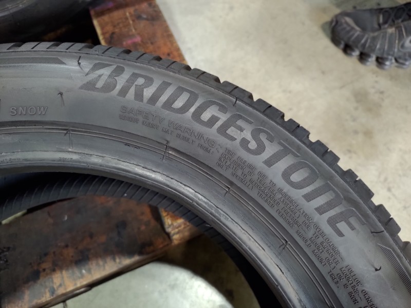 4 Gomme usate 185 55 15 Pneumatici Invernali BRIDGESTONE 4 Gomme usate 185 55 15 Pneumatici Invernali BRIDGESTONE