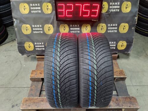 2 Gomme usate 215 50 17 Pneumatici Invernali FIRESTONE