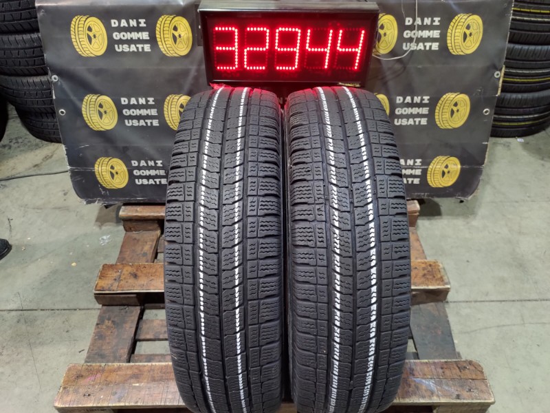2 Gomme usate 215 75 16 C Pneumatici Invernali KLEBER 2 Gomme usate 215 75 16 C Pneumatici Invernali KLEBER