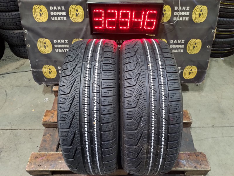 2 Gomme usate 235 55 18 Pneumatici Invernali PIRELLI 2 Gomme usate 235 55 18 Pneumatici Invernali PIRELLI