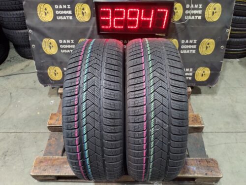 2 Gomme usate 235 55 18 Pneumatici Invernali PIRELLI