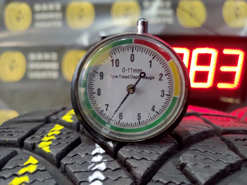 2 Gomme usate 205 55 17 Pneumatici Invernali BRIDGESTONE 2 Gomme usate 205 55 17 Pneumatici Invernali BRIDGESTONE
