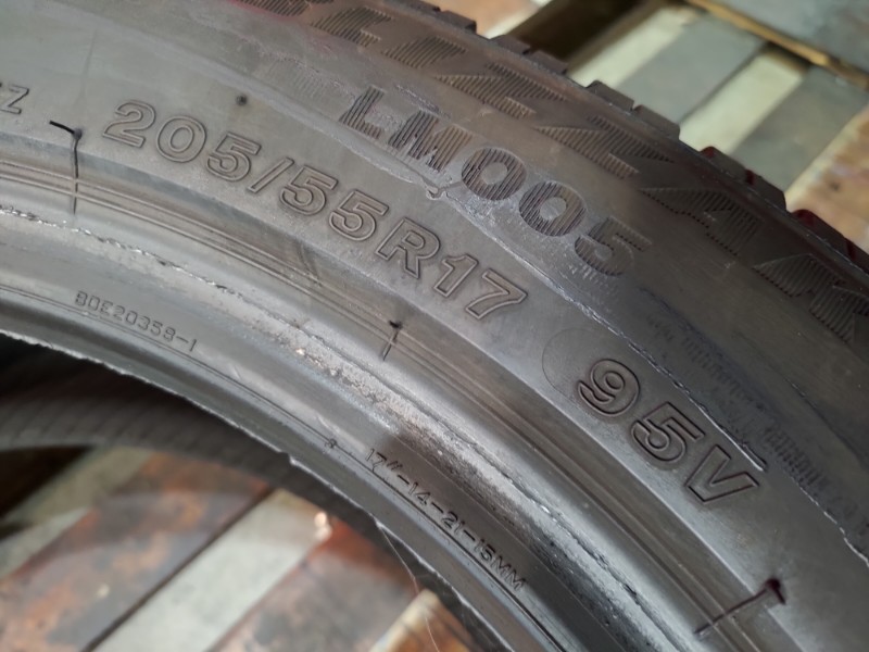 2 Gomme usate 205 55 17 Pneumatici Invernali BRIDGESTONE 2 Gomme usate 205 55 17 Pneumatici Invernali BRIDGESTONE