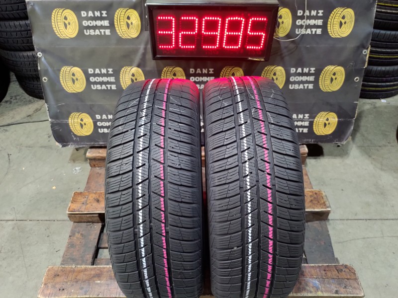2 Gomme usate 215 60 17 Pneumatici Invernali BARUM 2 Gomme usate 215 60 17 Pneumatici Invernali BARUM