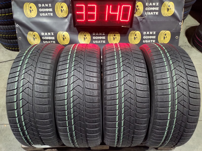 4 Gomme usate 215 55 17 Pneumatici Invernali PIRELLI 4 Gomme usate 215 55 17 Pneumatici Invernali PIRELLI