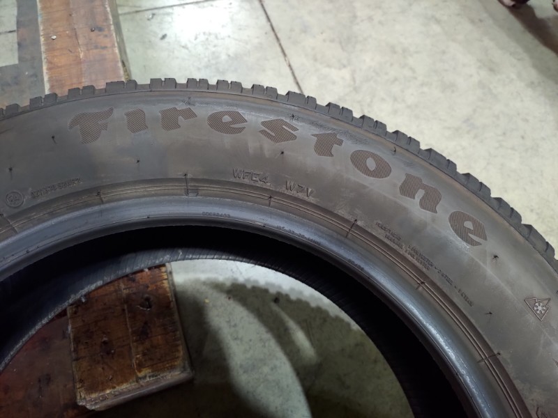 4 Gomme usate 225 60 18 Pneumatici Invernali FIRESTONE 4 Gomme usate 225 60 18 Pneumatici Invernali FIRESTONE