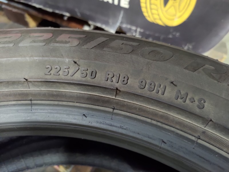4 Gomme usate 225 50 18 Pneumatici Invernali PIRELLI 4 Gomme usate 225 50 18 Pneumatici Invernali PIRELLI