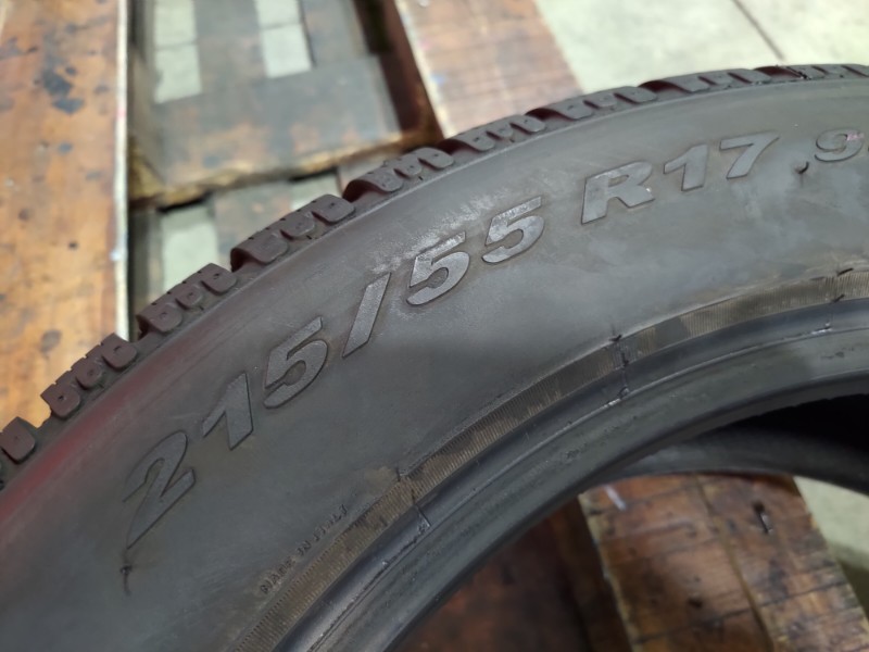 4 Gomme usate 215 55 17 Pneumatici Invernali PIRELLI 4 Gomme usate 215 55 17 Pneumatici Invernali PIRELLI