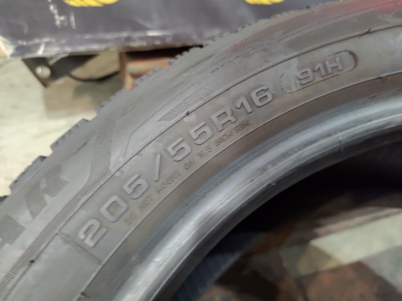 2 Gomme usate 205 55 16 Pneumatici Invernali GOODYEAR 2 Gomme usate 205 55 16 Pneumatici Invernali GOODYEAR