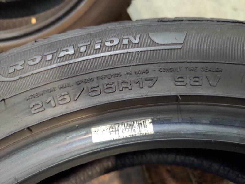 4 Gomme usate 215 55 17 Pneumatici Invernali FULDA 4 Gomme usate 215 55 17 Pneumatici Invernali FULDA