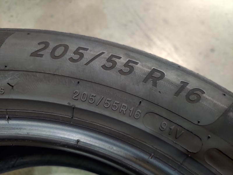 4 Gomme usate 205 55 16 Pneumatici Estivi MICHELIN 4 Gomme usate 205 55 16 Pneumatici Estivi MICHELIN