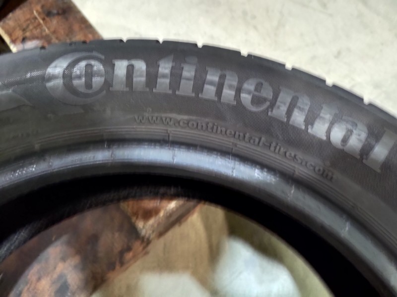 4 Gomme usate 195 55 16 Pneumatici Estivi CONTINENTAL 4 Gomme usate 195 55 16 Pneumatici Estivi CONTINENTAL