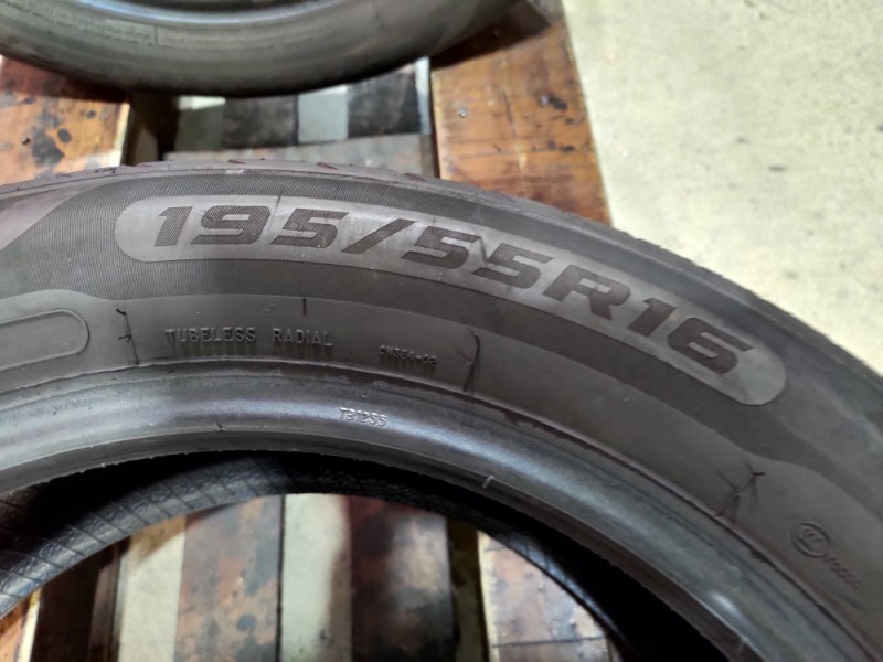 2 Gomme usate 195 55 16 Pneumatici 4 Stagioni FORTUNE 2 Gomme usate 195 55 16 Pneumatici 4 Stagioni FORTUNE