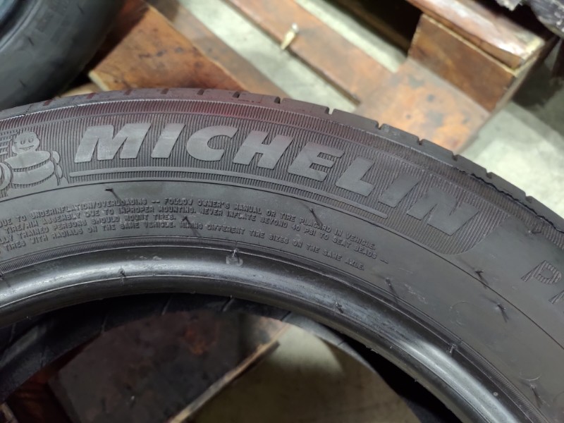 2 Gomme usate 165 65 15 e 2 Gomme usate 185 60 15 Pneumatici Estivi MICHELIN 2 Gomme usate 165 65 15 e 2 Gomme usate 185 60 15 Pneumatici Estivi MICHELIN