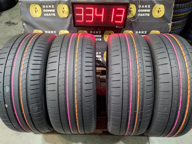 2 Gomme usate 245 45 20 e 2 Gomme usate 275 40 20 Pneumatici Estivi PIRELLI 2 Gomme usate 245 45 20 e 2 Gomme usate 275 40 20 Pneumatici Estivi PIRELLI