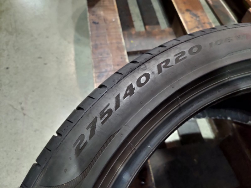 2 Gomme usate 245 45 20 e 2 Gomme usate 275 40 20 Pneumatici Estivi PIRELLI 2 Gomme usate 245 45 20 e 2 Gomme usate 275 40 20 Pneumatici Estivi PIRELLI