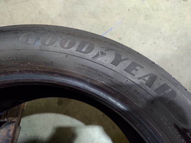 4 Gomme usate 215 55 17 Pneumatici Estivi GOODYEAR 4 Gomme usate 215 55 17 Pneumatici Estivi GOODYEAR