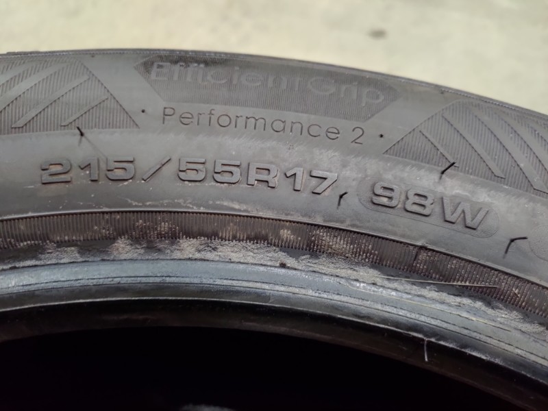 4 Gomme usate 215 55 17 Pneumatici Estivi GOODYEAR 4 Gomme usate 215 55 17 Pneumatici Estivi GOODYEAR