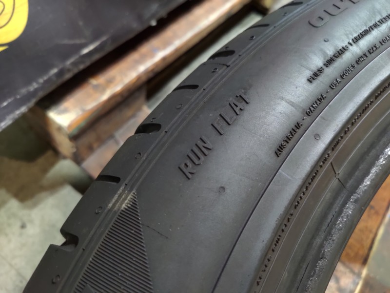 2 Gomme usate 245 45 20 RUN FLAT Pneumatici Estivi 2 Gomme usate 245 45 20 RUN FLAT Pneumatici Estivi