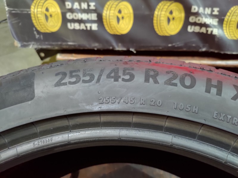 2 Gomme usate 235 50 20 e 2 Gomme usate 255 45 20 Pneumatici Estivi CONTINENTAL 2 Gomme usate 235 50 20 e 2 Gomme usate 255 45 20 Pneumatici Estivi CONTINENTAL