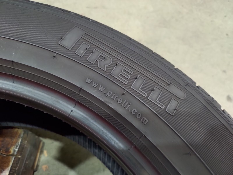 2 Gomme usate 235 55 19 Pneumatici Estivi PIRELLI 2 Gomme usate 235 55 19 Pneumatici Estivi PIRELLI