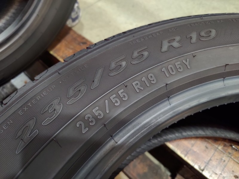 2 Gomme usate 235 55 19 Pneumatici Estivi PIRELLI 2 Gomme usate 235 55 19 Pneumatici Estivi PIRELLI