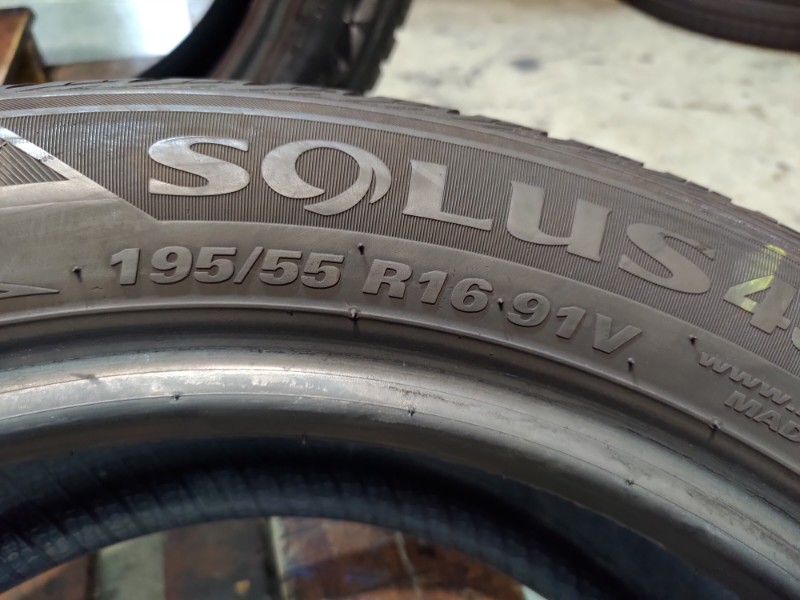 4 Gomme usate 195 55 16 Pneumatici 4 Stagioni KUMHO 4 Gomme usate 195 55 16 Pneumatici 4 Stagioni KUMHO