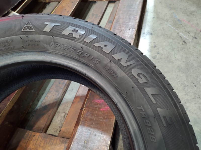 2 Gomme usate 195 65 15 Pneumatici Estivi TRIANGLE 2 Gomme usate 195 65 15 Pneumatici Estivi TRIANGLE