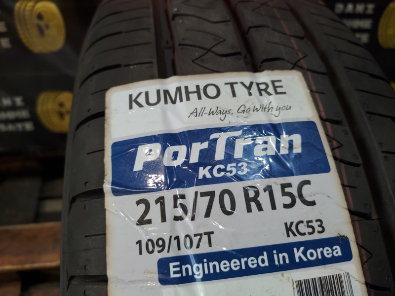 1 Gomma nuova 215 70 15 C Pneumatici Estivi KUMHO 1 Gomma nuova 215 70 15 C Pneumatici Estivi KUMHO