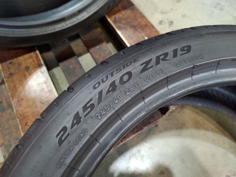 4 Gomme usate 245 40 19 Pneumatici Estivi PIRELLI 4 Gomme usate 245 40 19 Pneumatici Estivi PIRELLI
