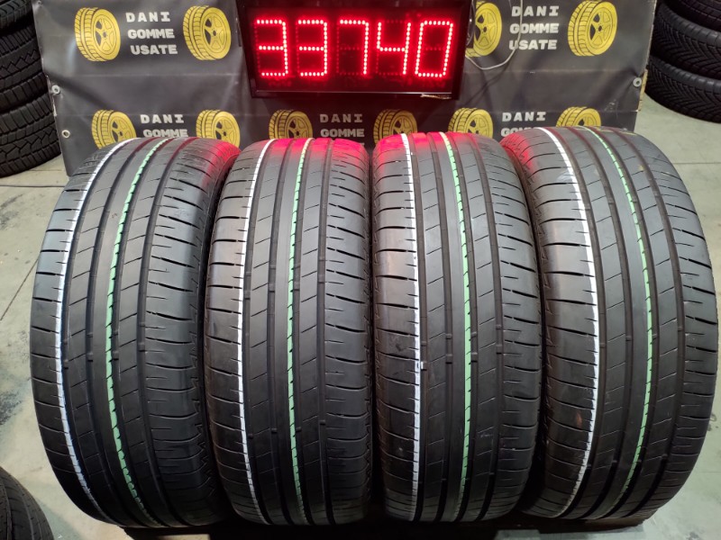 4 Gomme usate 215 55 18 Pneumatici Estivi BRIDGESTONE 4 Gomme usate 215 55 18 Pneumatici Estivi BRIDGESTONE