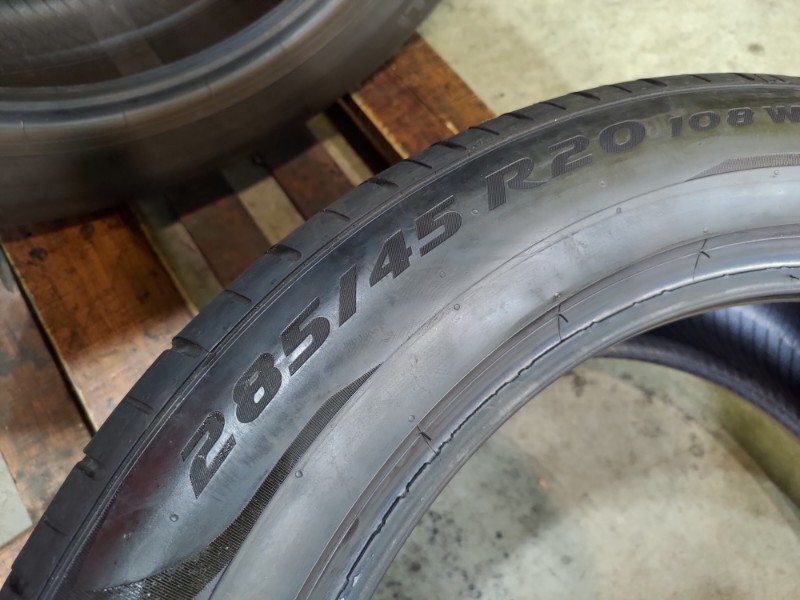 4 Gomme usate 285 45 20 Pneumatici Estivi PIRELLI 4 Gomme usate 285 45 20 Pneumatici Estivi PIRELLI
