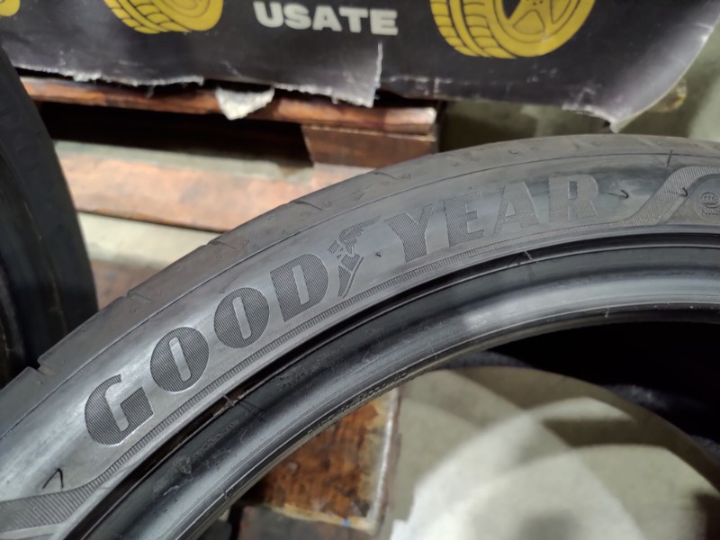2 Gomme usate 265 35 21 e 2 Gomme usate 305 30 21 Pneumatici Estivi GOODYEAR 2 Gomme usate 265 35 21 e 2 Gomme usate 305 30 21 Pneumatici Estivi GOODYEAR