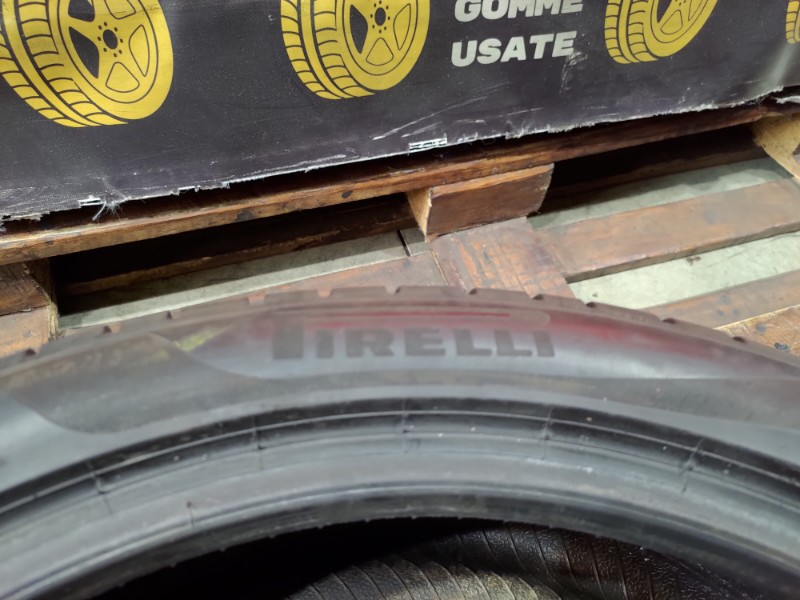 1 Gomma usate 225 40 18 Pneumatici Estivi PIRELLI 1 Gomma usate 225 40 18 Pneumatici Estivi PIRELLI