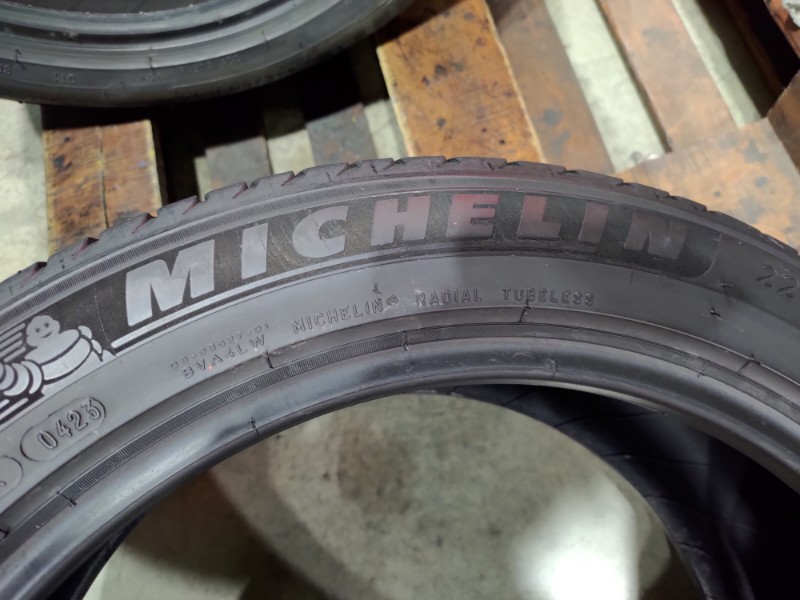 4 Gomme usate 225 50 18 Pneumatici Estivi MICHELIN 4 Gomme usate 225 50 18 Pneumatici Estivi MICHELIN
