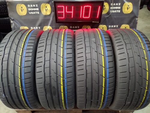 4 Gomme usate 235 40 19 Pneumatici Estivi HANKOOK