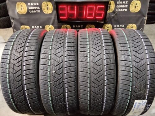 4 Gomme usate 235 50 19 Pneumatici Invernali PIRELLI