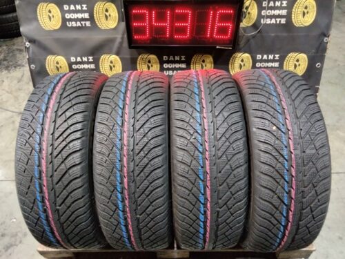 4 Gomme usate 205 55 17 Pneumatici Invernali COOPER
