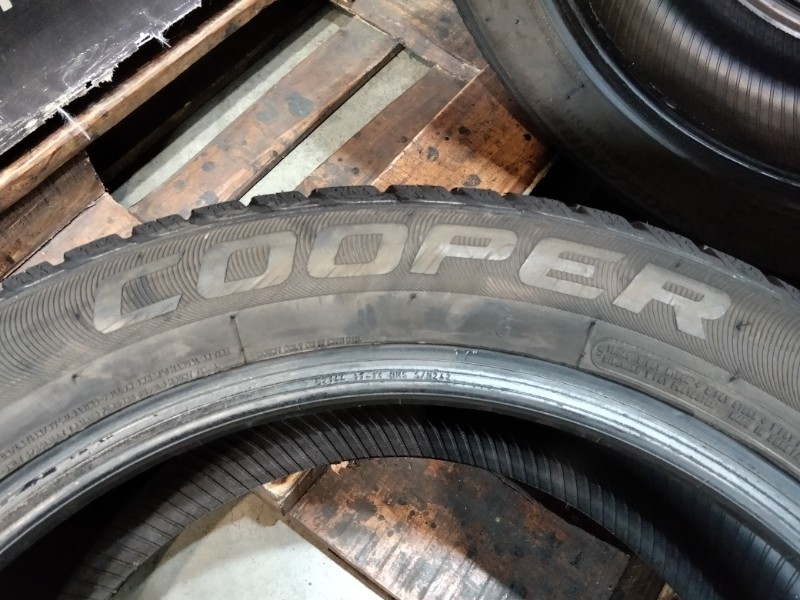4 Gomme usate 205 55 17 Pneumatici Invernali COOPER 4 Gomme usate 205 55 17 Pneumatici Invernali COOPER