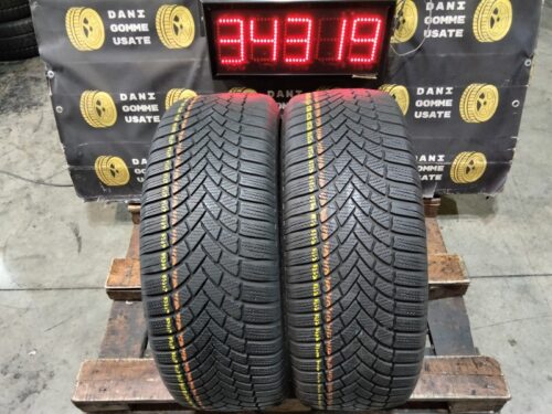 2 Gomme usate 235 55 18 Pneumatici Invernali BRIDGESTONE