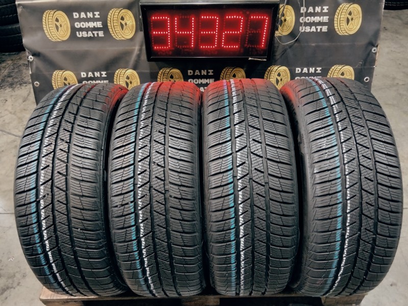 4 Gomme usate 215 50 18 Pneumatici Invernali BARUM 4 Gomme usate 215 50 18 Pneumatici Invernali BARUM