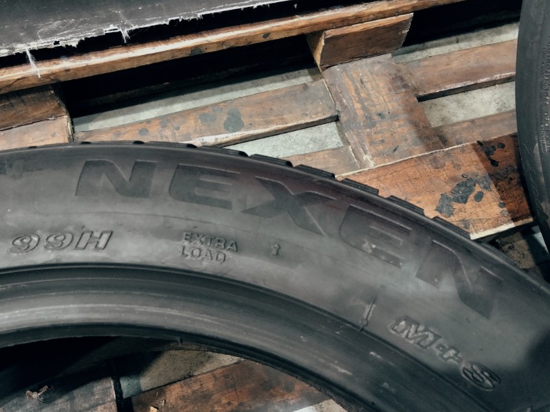 2 Gomme usate 225 50 18 Pneumatici Invernali NEXEN 2 Gomme usate 225 50 18 Pneumatici Invernali NEXEN